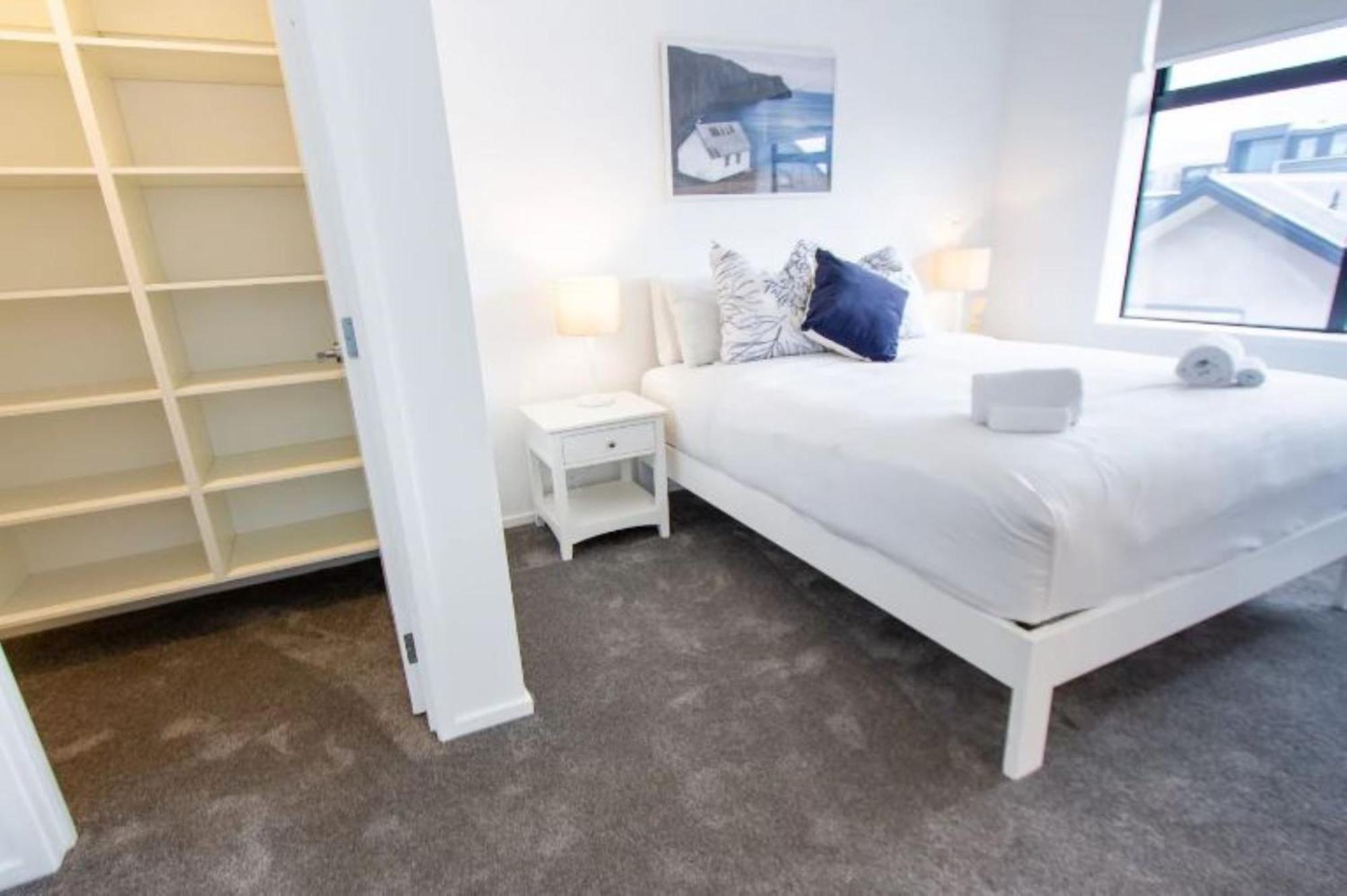 Christchurch Entertainment Hub 2 Bed 2 Bath W Carpark Екстериор снимка