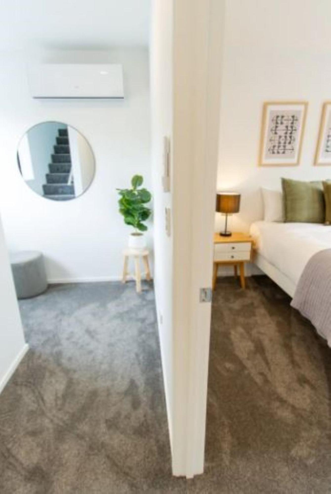 Christchurch Entertainment Hub 2 Bed 2 Bath W Carpark Екстериор снимка